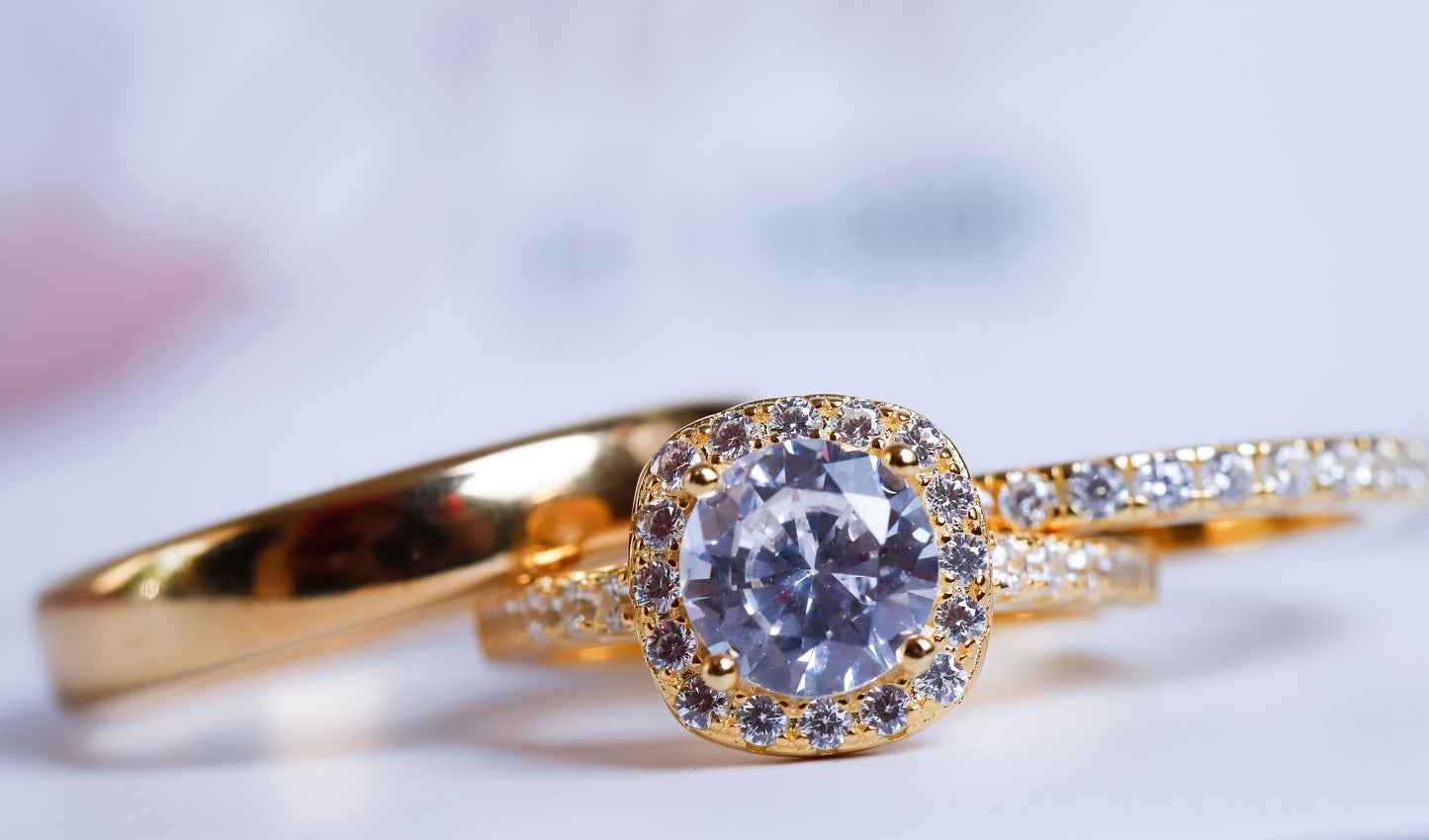 El Trío Perfecto con circonia en forma cuadrada - Oro Solido