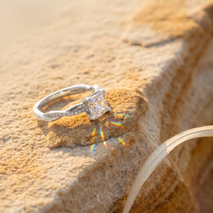 Lazo Eterno · Anillo Princess Twist en plata 925 — SilverShine (vista 5)
