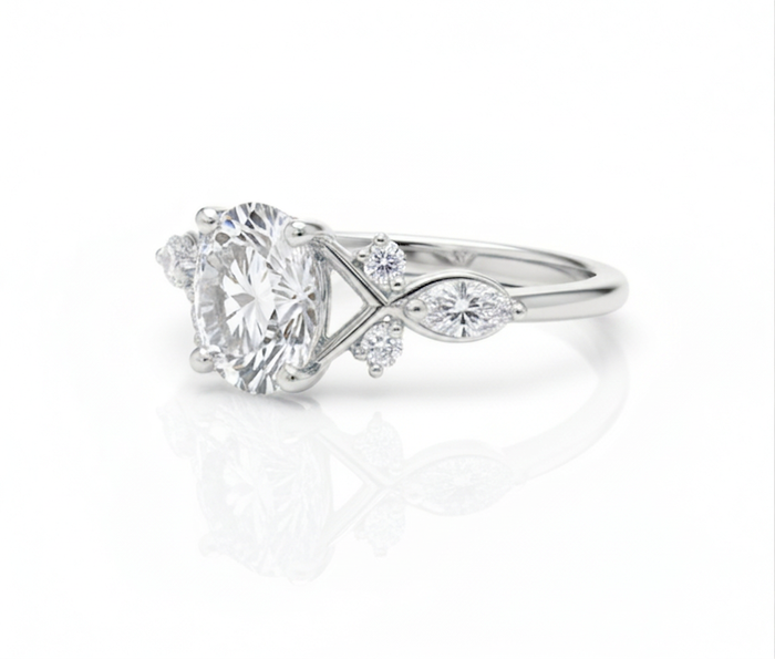 Jardín de Luz · Anillo de compromiso oval botánico en plata 925 — SilverShine (vista 4)