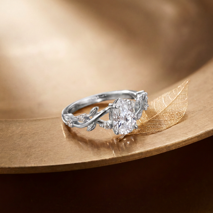 Rocío del Alba · Anillo con moissanita en plata 925 — SilverShine (estilo)