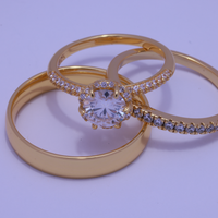 Trio de boda Cumbre de Amor - Bañado en Oro vermeil