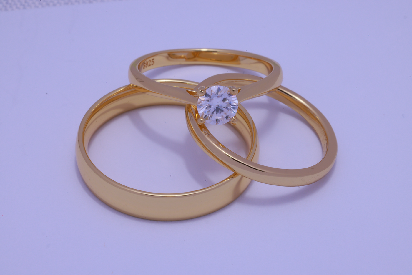 Trío de boda con piedra circonia de 0.50CT en oro sólido — SilverShine (vista 5)