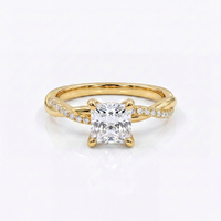 Lazo Eterno — Anillo de Compromiso Princess Twist en Vermeil u Oro Sólido